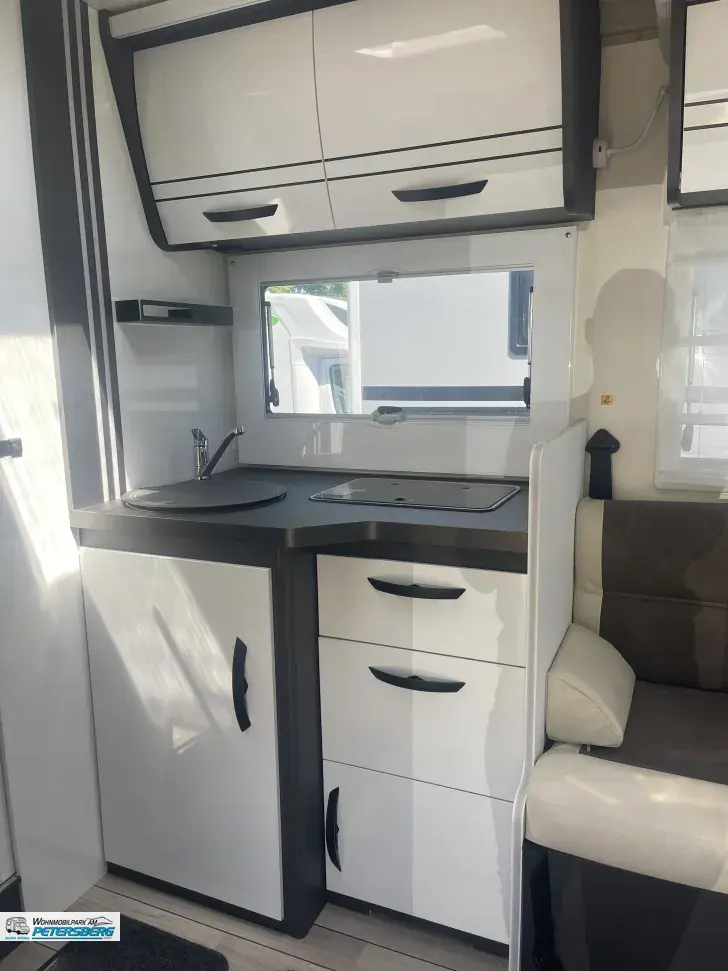 Fahrzeugbild Forster T 699 LF 140 PS * Automatik * 3,5 t #10