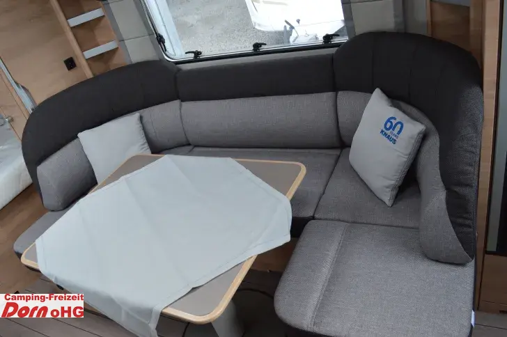 Fahrzeugbild Knaus Südwind 650 PXB 60 YEARS Alde Warmwasserh./Dachklima #8