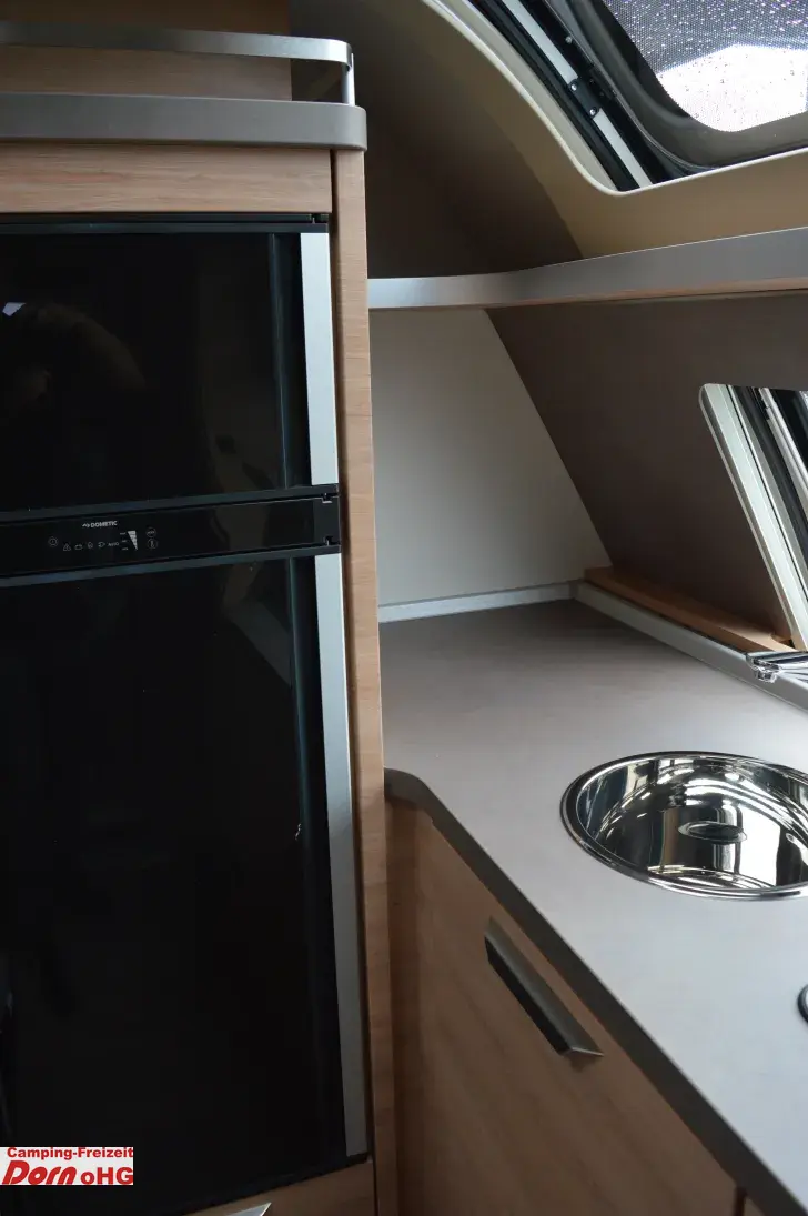 Fahrzeugbild Knaus Südwind 650 PXB 60 YEARS Alde Warmwasserh./Dachklima #17