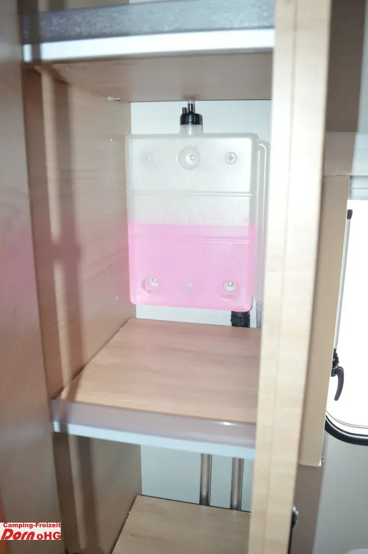 Fahrzeugbild Knaus Südwind 650 PXB 60 YEARS Alde Warmwasserh./Dachklima #19