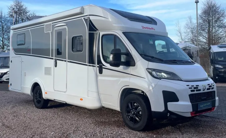 Fahrzeugbild Dethleffs Just Camp T 7052 EBL Active Verfüg./Sparen Sie 15.582,- € #2