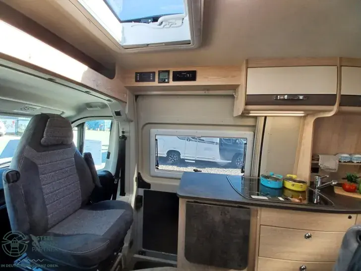 Fahrzeugbild Pössl Summit 600 Plus Fiat 160 PS *Junger Gebrauchter* #21