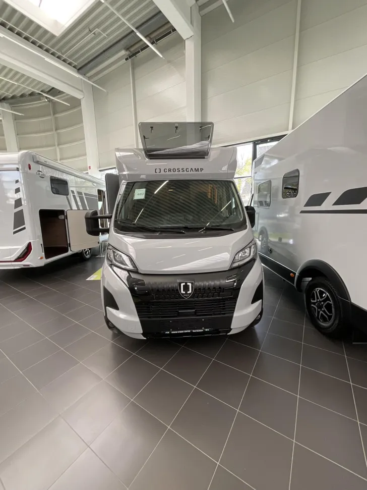Fahrzeugbild Crosscamp EXPDN T 7.0 E Peugeot #3