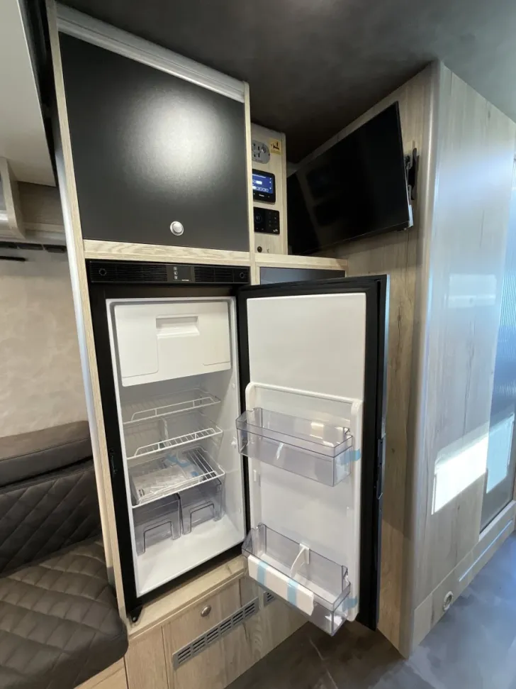 Fahrzeugbild Megamobil Andere Lounge 680S Twin Freedom 18 Borbet Navi RFK #14