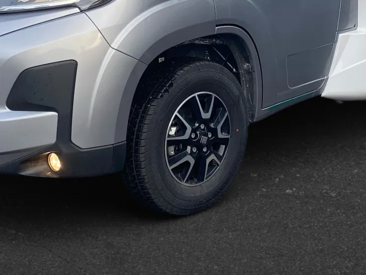 Fahrzeugbild Carado T 135 !!! Top‑Preis Garantie !!! #6