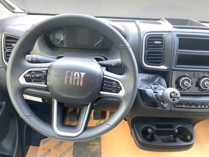 Fahrzeugbild Carado T 135 !!! Top‑Preis Garantie !!! #8