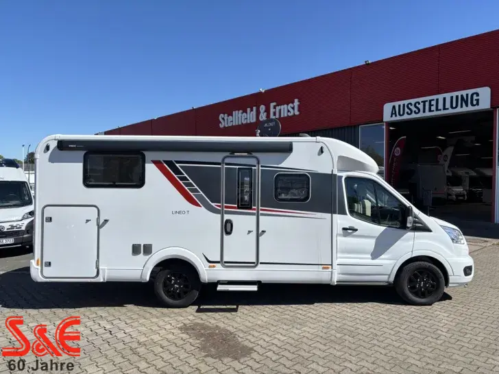 Fahrzeugbild Bürstner Lineo T 700 #1
