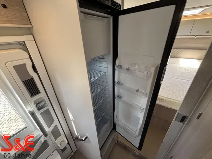 Fahrzeugbild Bürstner Lineo T 700 #14