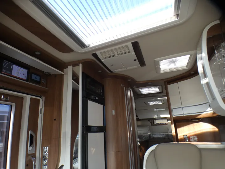 Fahrzeugbild Carthago chic e-line I 50 LE DA Stützenanlage, Sat, Solar, #27