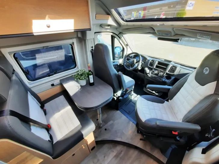 Fahrzeugbild Sunlight Camper Van Cliff 640 X Verfüg./Sparen Sie 6.902,- € #8