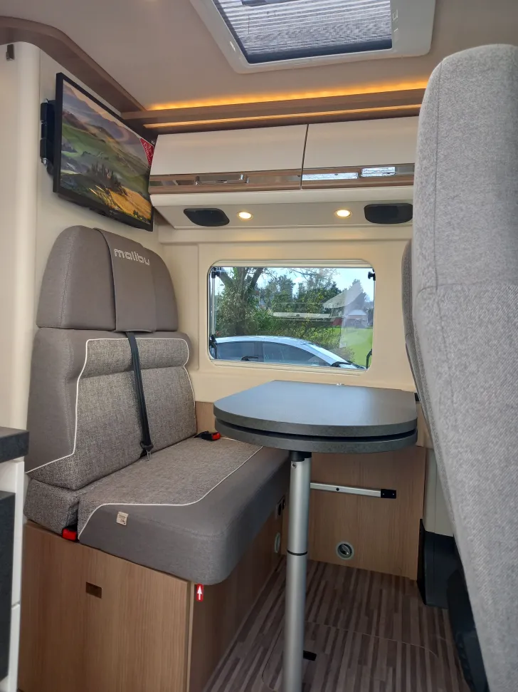 Fahrzeugbild Malibu Van 640 charming coupé neuwertig #3