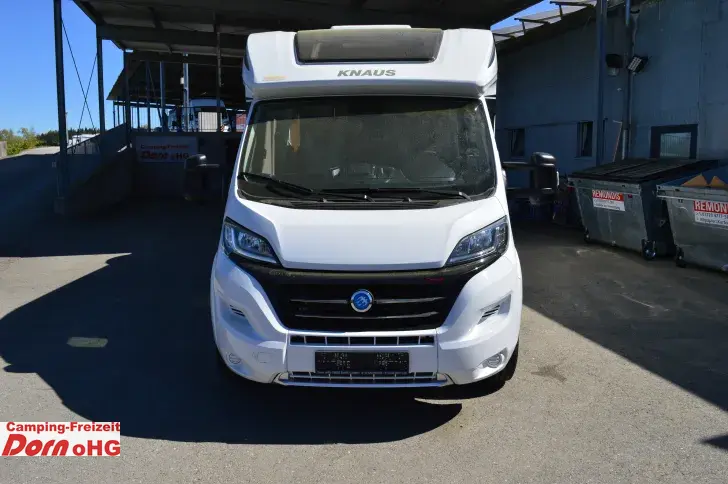 Fahrzeugbild Knaus Sun TI 700 MEG Platinum Selection 180 PS/Automatik #1