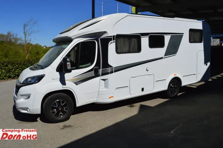 Fahrzeugbild Knaus Sun TI 700 MEG Platinum Selection 180 PS/Automatik #2