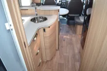 Fahrzeugbild Knaus Sun TI 700 MEG Platinum Selection 180 PS/Automatik #8