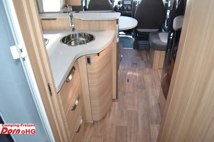 Fahrzeugbild Knaus Sun TI 700 MEG Platinum Selection 180 PS/Automatik #8