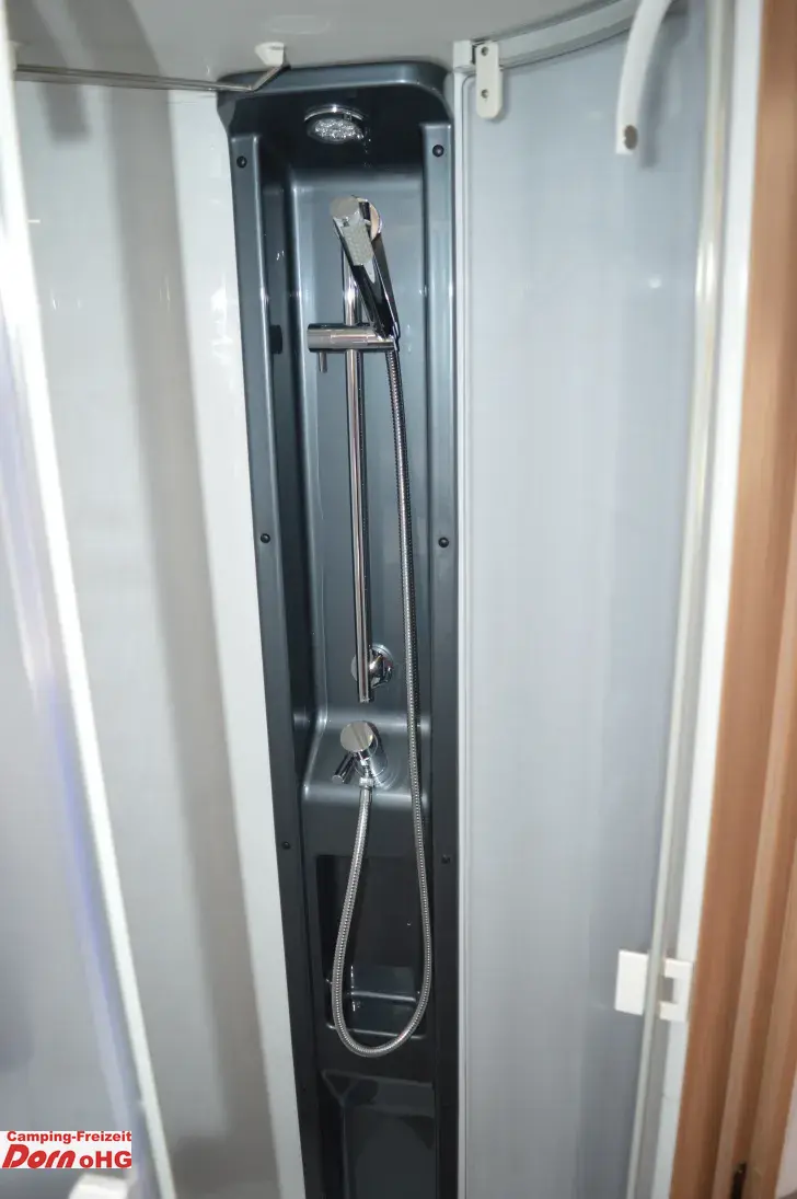Fahrzeugbild Knaus Sun TI 700 MEG Platinum Selection 180 PS/Automatik #13