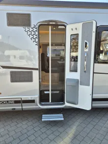 Fahrzeugbild Hymer B-ML I 780 BlackLine *Hubstützen*kein Hubbett* #8