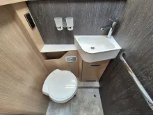Fahrzeugbild Hymer B-ML I 780 BlackLine *Hubstützen*kein Hubbett* #27