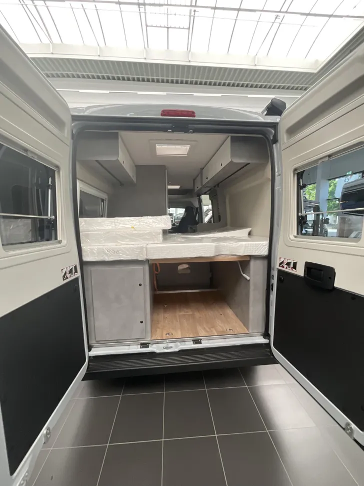 Fahrzeugbild Crosscamp ADVTR 6.0 DF Peugeot #10