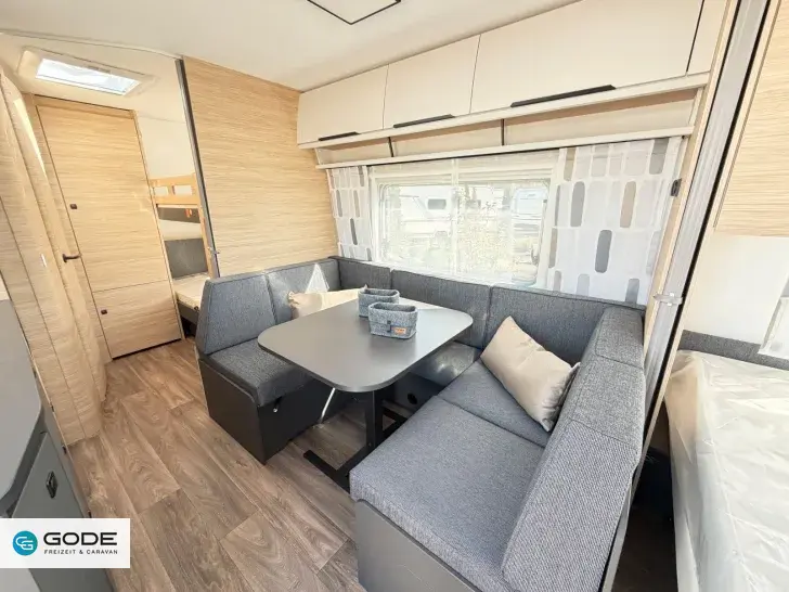 Fahrzeugbild Fendt Apero Activ 560 SKM/2.000 kg/City Wasser/TV-Halt #6