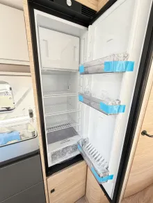 Fahrzeugbild Fendt Apero Activ 560 SKM/2.000 kg/City Wasser/TV-Halt #12