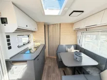 Fahrzeugbild Fendt Apero Activ 560 SKM/2.000 kg/City Wasser/TV-Halt #14