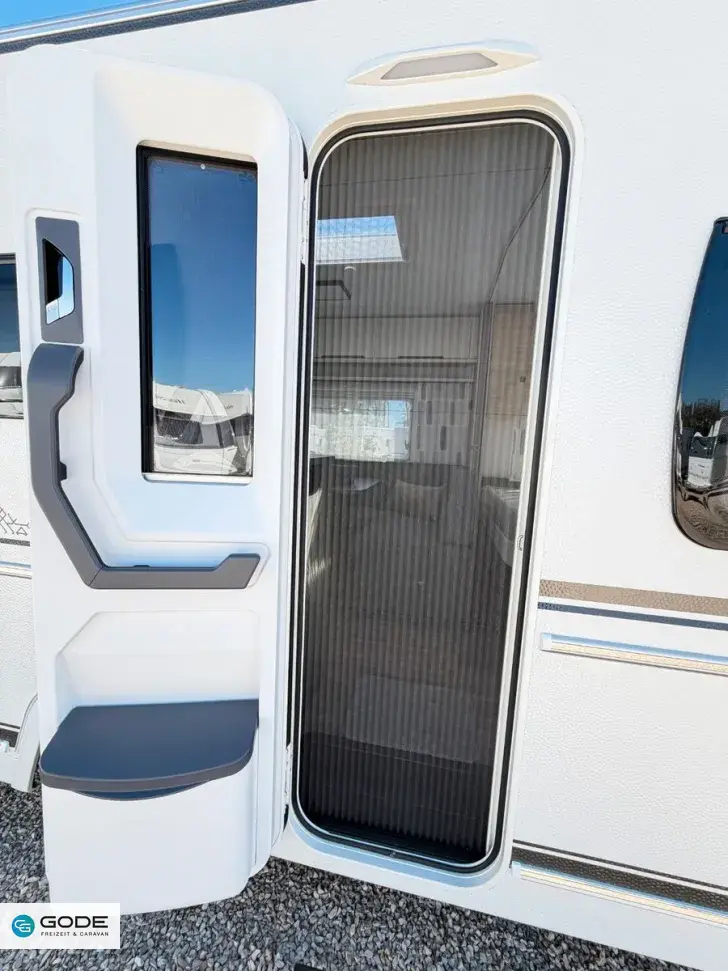 Fahrzeugbild Fendt Apero Activ 560 SKM/2.000 kg/City Wasser/TV-Halt #23