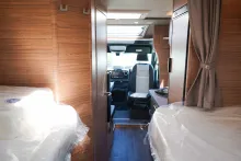 Fahrzeugbild Weinsberg CaraCompact 640 MEG EDITION [PEPPER] HOT PEPPER Paket | S7-Fenster #8