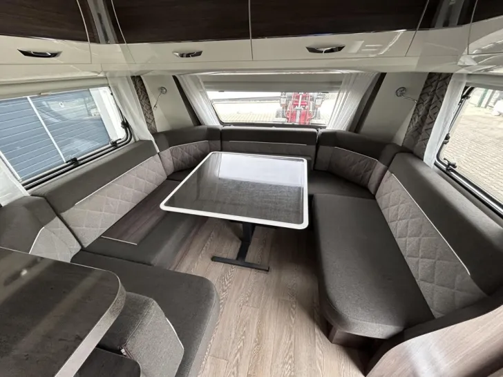 Fahrzeugbild Hobby Prestige 660 WFC #18