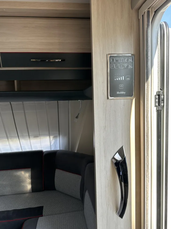 Fahrzeugbild Hobby De Luxe Edition 460 LU #6