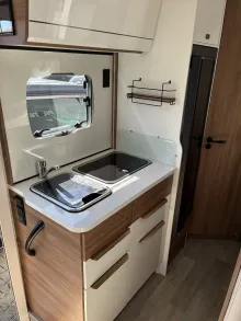 Fahrzeugbild Pilote Pacific P600P Verfügbar, TOP AUSSTATTUNG ! #7