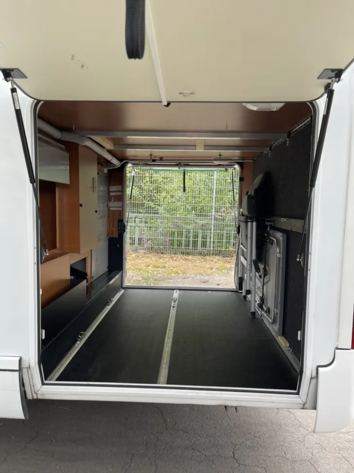 Fahrzeugbild Niesmann + Bischoff Flair 8000 I-CEBW Ohne Hubbett #5
