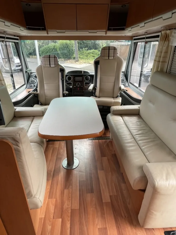 Fahrzeugbild Niesmann + Bischoff Flair 8000 I-CEBW Ohne Hubbett #7
