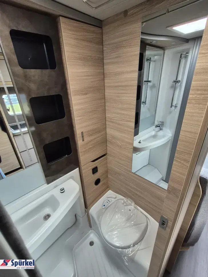 Fahrzeugbild Knaus Van TI Plus 650 MEG Platinum Selection * TraumMobil*Automatik*Allrad* #15
