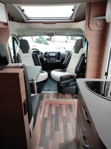 Fahrzeugbild Weinsberg CaraCompact 600 MF EDITION [PEPPER] #18
