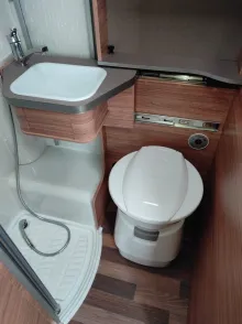 Fahrzeugbild Weinsberg CaraCompact 600 MEG EDITION [PEPPER] #12