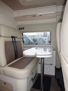Fahrzeugbild Eura Mobil Van 635 EB Mondial- u. Fahrassistenzpaket #8