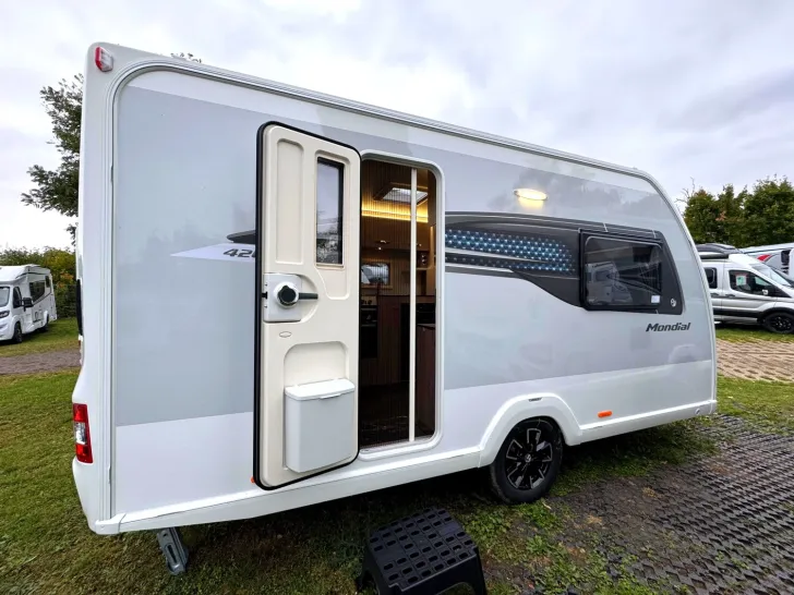 Fahrzeugbild Sprite Mondial 420 SE #7