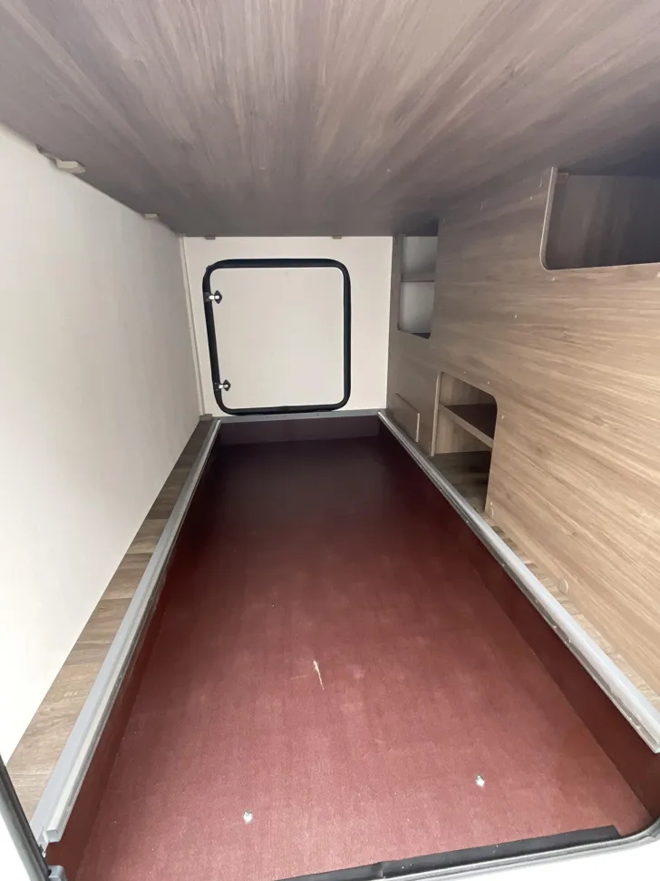 Fahrzeugbild Carado I 338 #9
