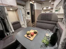 Fahrzeugbild Malibu T 460 LE (523) #14