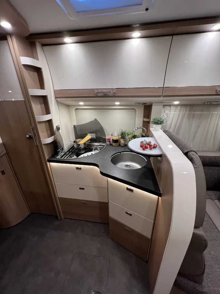 Fahrzeugbild Malibu T 460 LE (523) #18