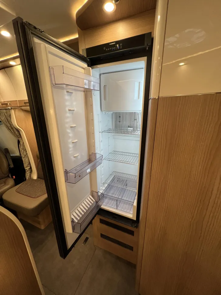 Fahrzeugbild Malibu T 460 LE (523) #21
