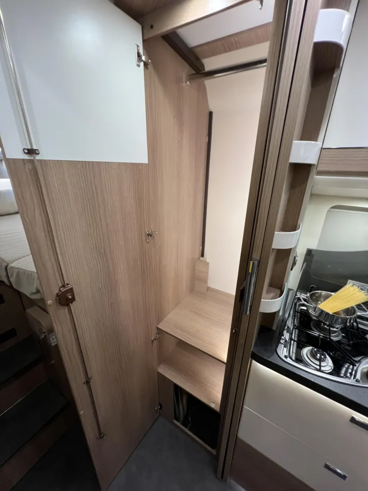 Fahrzeugbild Malibu T 460 LE (523) #30