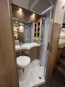 Fahrzeugbild Malibu T 460 LE (523) #31