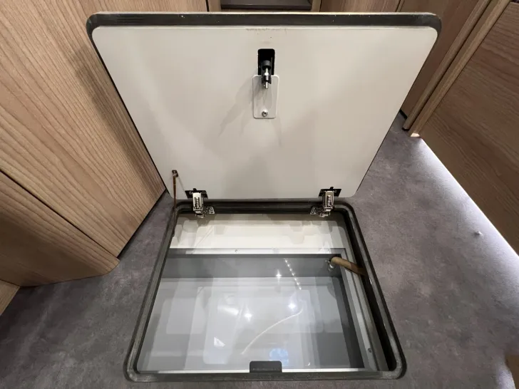 Fahrzeugbild Malibu T 460 LE (523) #34