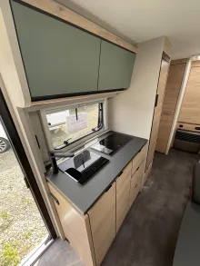 Fahrzeugbild Dethleffs Camper 540 QMK Auflastung, Autarkpa,Kinderbetten #14