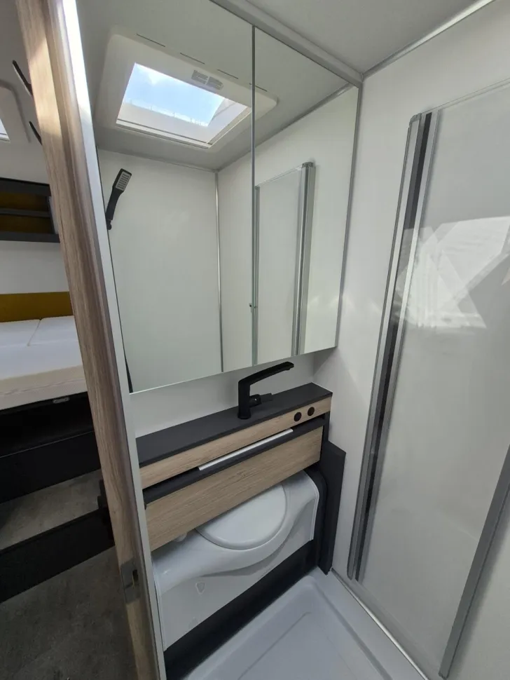 Fahrzeugbild Frankia Neo MT 7 GDK NEO 3.5 t #12