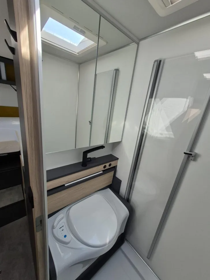 Fahrzeugbild Frankia Neo MT 7 GDK NEO 3.5 t #13