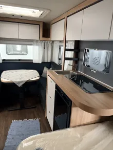 Fahrzeugbild Knaus Sport 450 FU #8