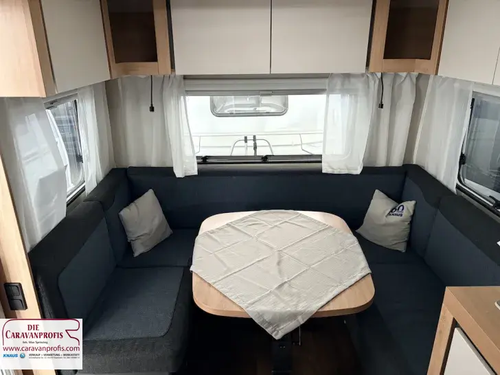 Fahrzeugbild Knaus Sport 450 FU #10